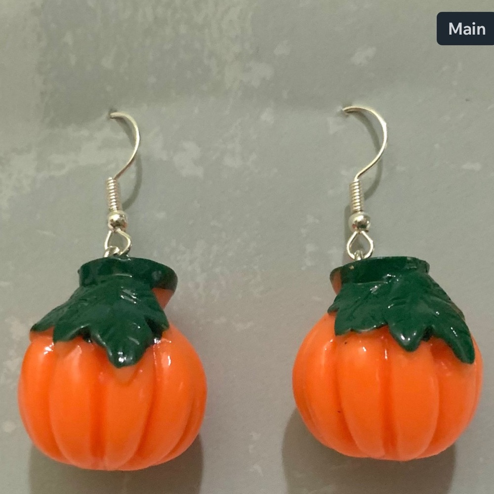 Adorable pumpkin earrings!! - Picture 1 of 1